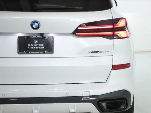 Used 2024 BMW X5 xDrive50e w/ Executive Package AWD/4WD image 46