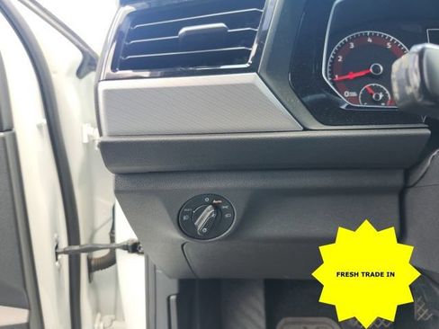 Used 2020 Volkswagen Jetta R-Line FWD image 13