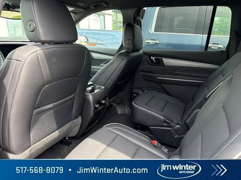 Used 2026 Buick Enclave Preferred AWD/4WD image 9