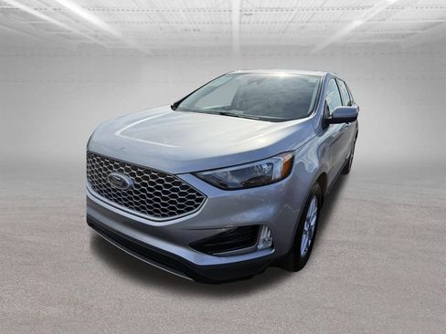 Certified 2023 Ford Edge SEL w/ Convenience Package AWD/4WD image 11
