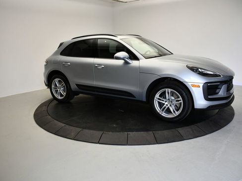 New 2026 Porsche Macan AWD/4WD image 10