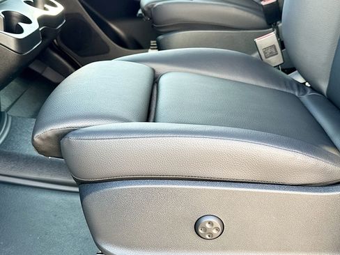 New 2026 Mercedes-Benz Sprinter 2500 image 17