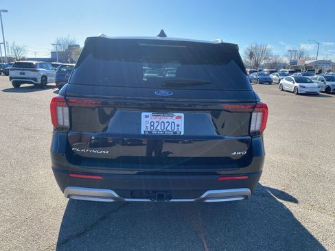 Used 2025 Ford Explorer Platinum w/ LUX Leather Package image 5