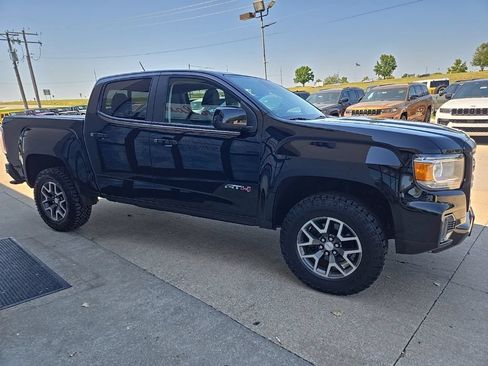 Used 2021 GMC Canyon AT4 w/ Driver Alert Package AWD/4WD image 14