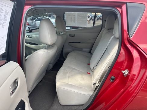 Used 2012 Nissan Leaf SV image 25