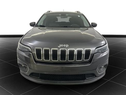 Used 2019 Jeep Cherokee Latitude Plus image 8