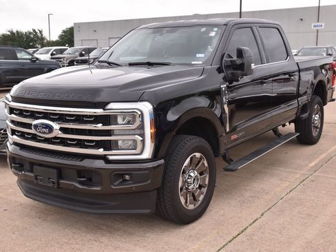 Certified 2025 Ford F250 King Ranch image 2