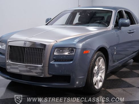 Used 2010 Rolls-Royce Ghost RWD image 17