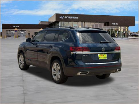 Used 2021 Volkswagen Atlas SE FWD image 3