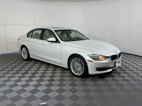 Used 2014 BMW 328i Sedan RWD image 7