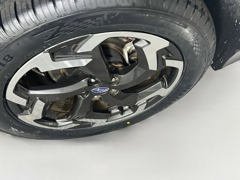 Used 2023 Subaru Crosstrek 2.5i Limited w/ Moonroof Package image 11