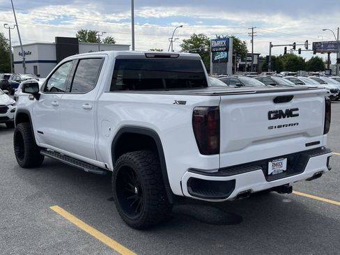 Used 2023 GMC Sierra 1500 Elevation w/ X31 Off-Road Package AWD/4WD image 5