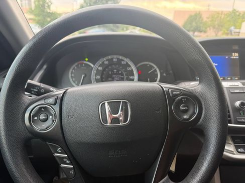Used 2015 Honda Accord LX image 22