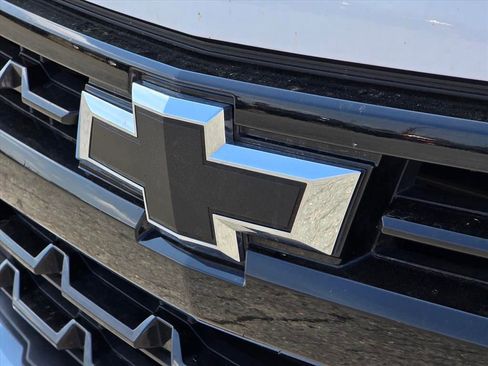 Used 2023 Chevrolet Silverado 1500 LT Trail Boss w/ Protection Package AWD/4WD image 12