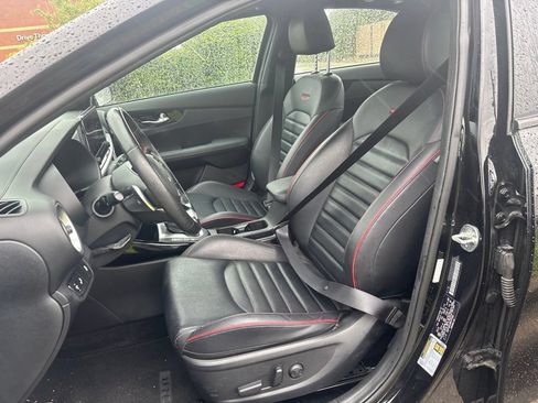 Used 2022 Kia Forte GT w/ GT2 Package FWD image 6