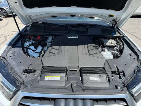 Used 2019 Audi Q7 3.0T Premium Plus w/ Premium Plus Package AWD/4WD image 42