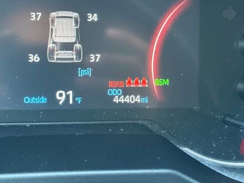 Used 2023 Toyota RAV4 Adventure image 23