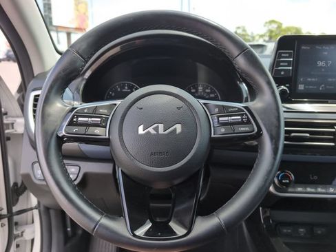 Used 2023 Kia Seltos S AWD/4WD image 23