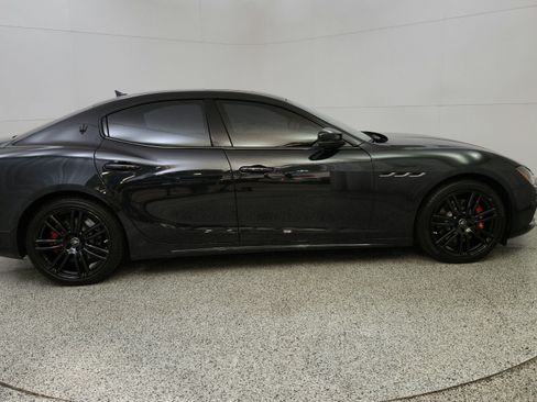 Used 2023 Maserati Ghibli Modena RWD image 8