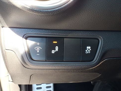 Used 2023 Kia Forte GT image 24