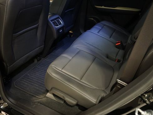 Certified 2024 Chevrolet Blazer LT w/ Midnight/Sport Edition image 25