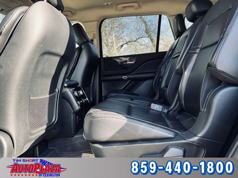 Used 2021 Lincoln Aviator 2WD image 45