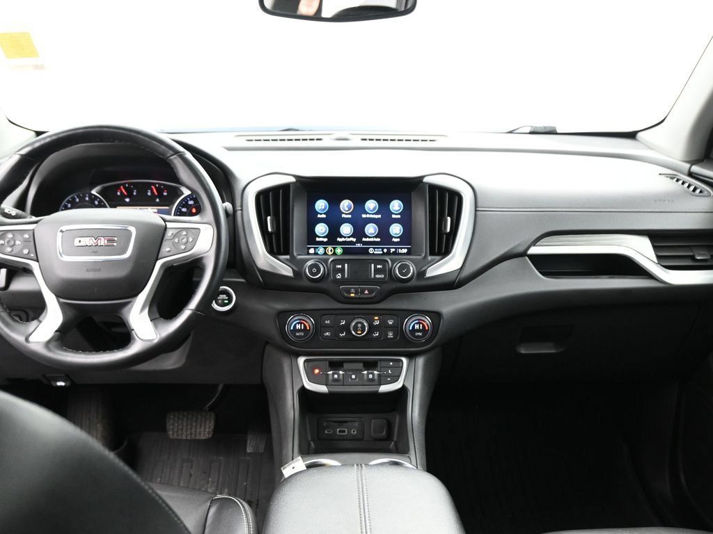Used 2023 GMC Terrain SLT AWD/4WD image 20