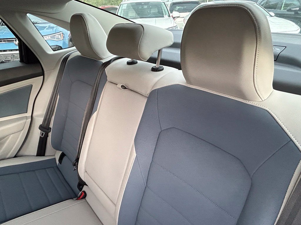Certified 2026 Volkswagen Jetta SE FWD image 51