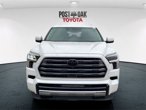 Used 2024 Toyota Sequoia Limited image 2
