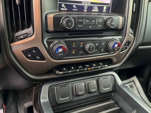 Used 2016 GMC Sierra 2500 Denali AWD/4WD image 40