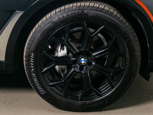 Used 2020 BMW X7 xDrive40i w/ Premium Package image 19