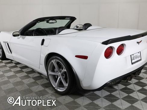 Used 2011 Chevrolet Corvette Grand Sport w/ Preferred Equipment Group RWD image 7