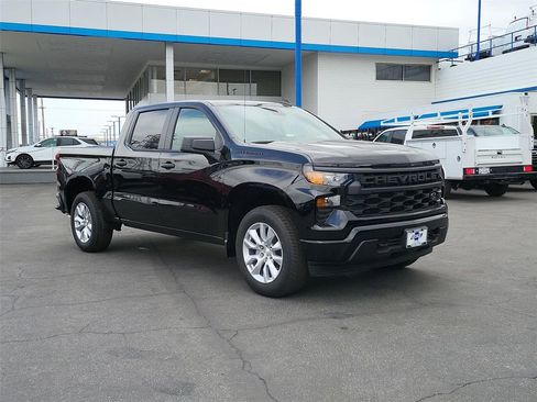 Used 2023 Chevrolet Silverado 1500 Custom w/ LPO, Dark Essentials Package image 26