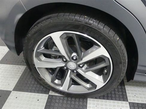 Used 2021 Hyundai Kona Ultimate w/ Cargo Package FWD image 17