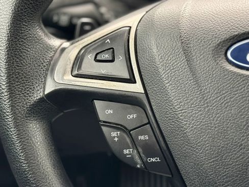 Used 2019 Ford Fusion SE AWD/4WD image 23