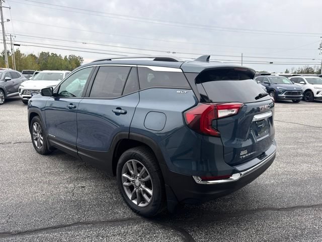 Certified 2024 GMC Terrain SLT w/ LPO, Floor Liner Package AWD/4WD image 5