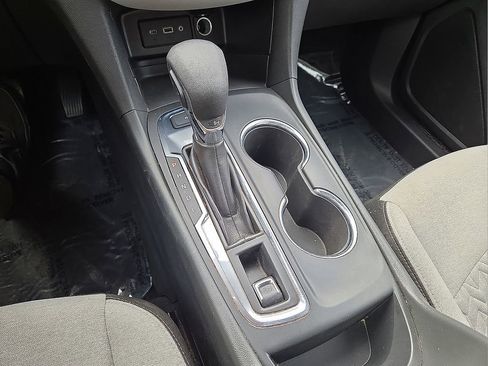 Used 2023 Chevrolet Equinox LT image 30