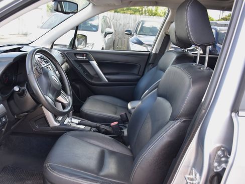 Used 2014 Subaru Forester 2.5i Touring AWD/4WD image 14