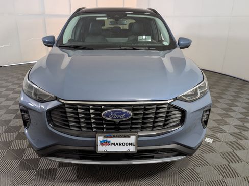 New 2025 Ford Escape SE w/ PHEV Premium Package image 2