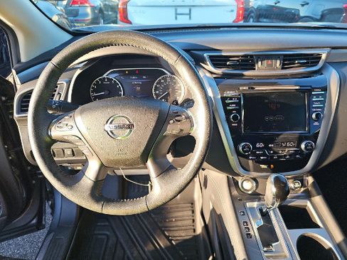 Used 2020 Nissan Murano SV FWD image 5