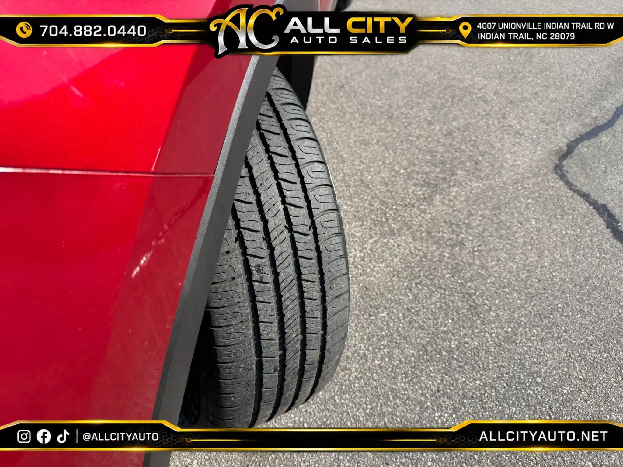 Used 2016 Ford Explorer Sport AWD/4WD image 17
