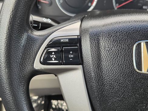 Used 2011 Honda Accord EX image 26