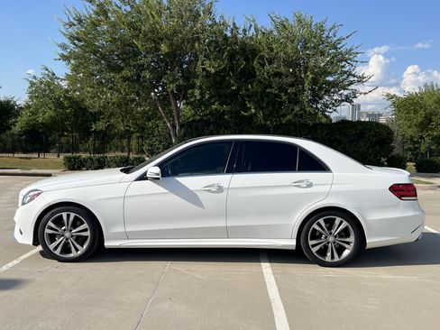 Used 2016 Mercedes-Benz E 350 Sedan image 4
