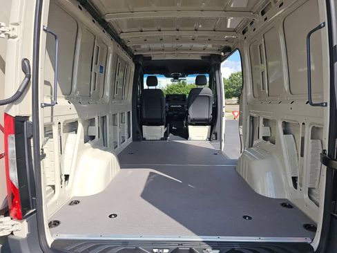 New 2025 Mercedes-Benz Sprinter 2500 image 11