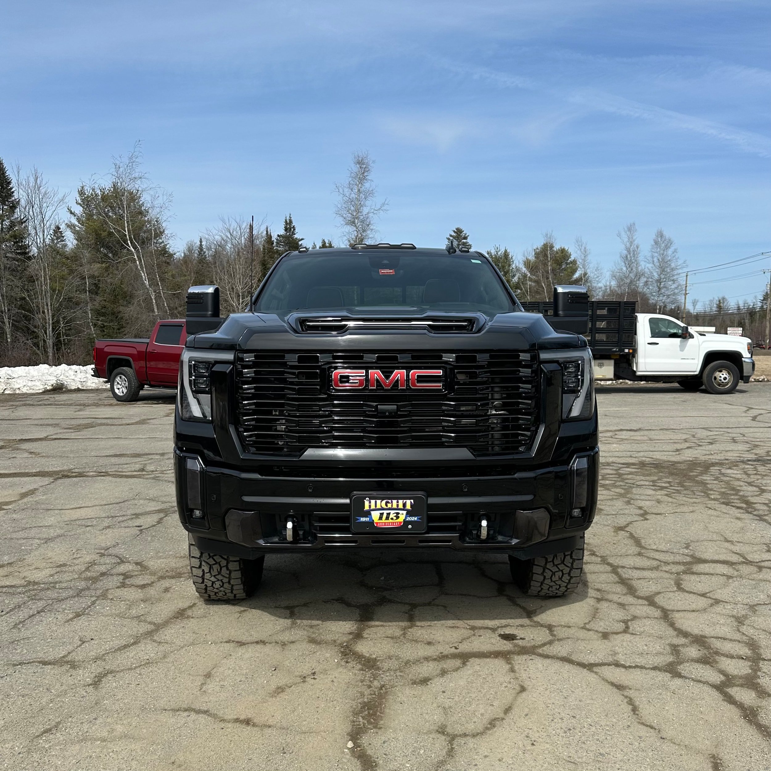 Used 2024 GMC Sierra 2500 Denali Ultimate AWD/4WD image 8
