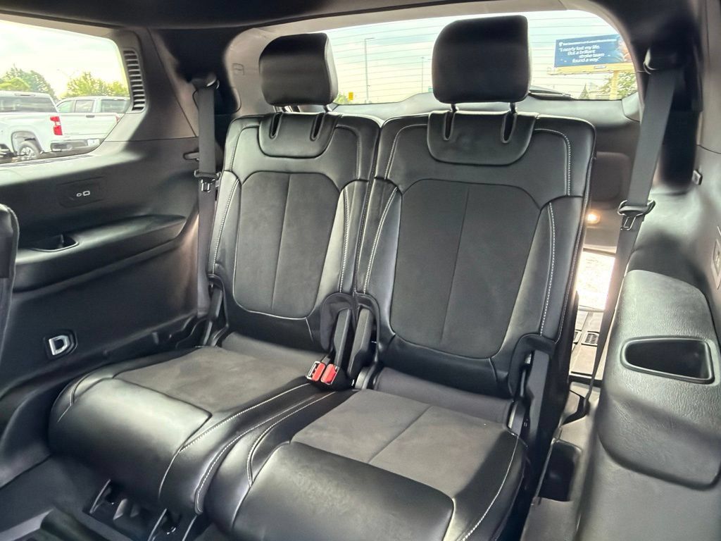 Used 2025 Jeep Grand Cherokee L Laredo AWD/4WD image 14