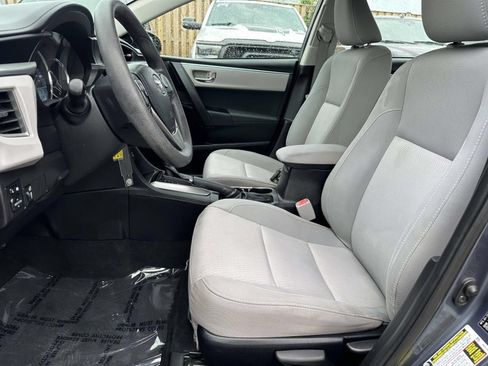 Used 2014 Toyota Corolla LE FWD image 22