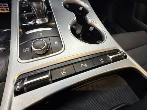 Used 2018 Kia Stinger GT2 AWD/4WD image 26