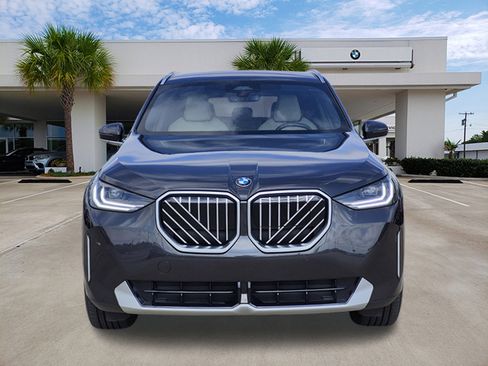 Certified 2025 BMW X3 xDrive30i w/ Convenience Package AWD/4WD image 2