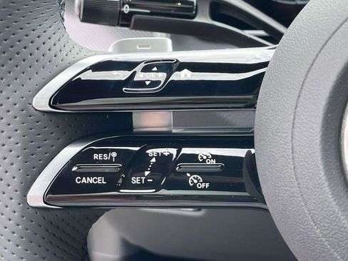 New 2026 Mercedes-Benz GLC 300 4MATIC image 34